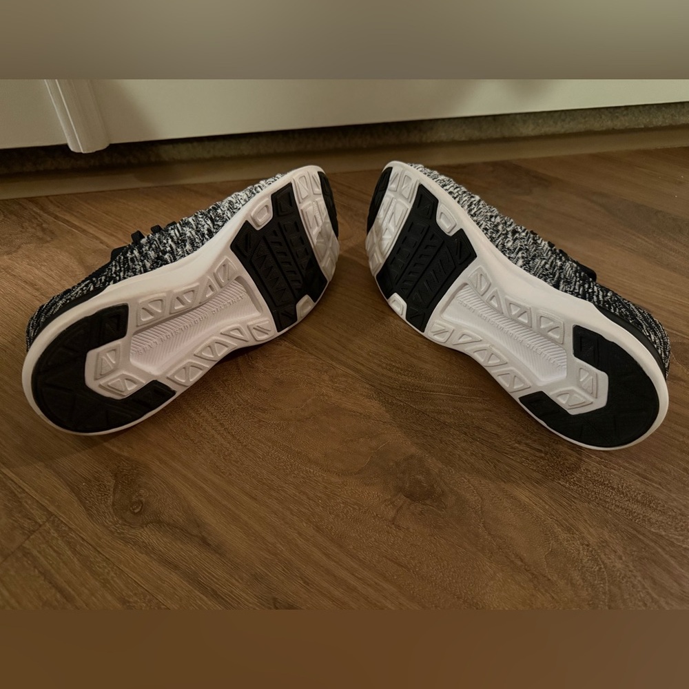 APL TechLoom Wave Sneakers - Picture 4 of 8